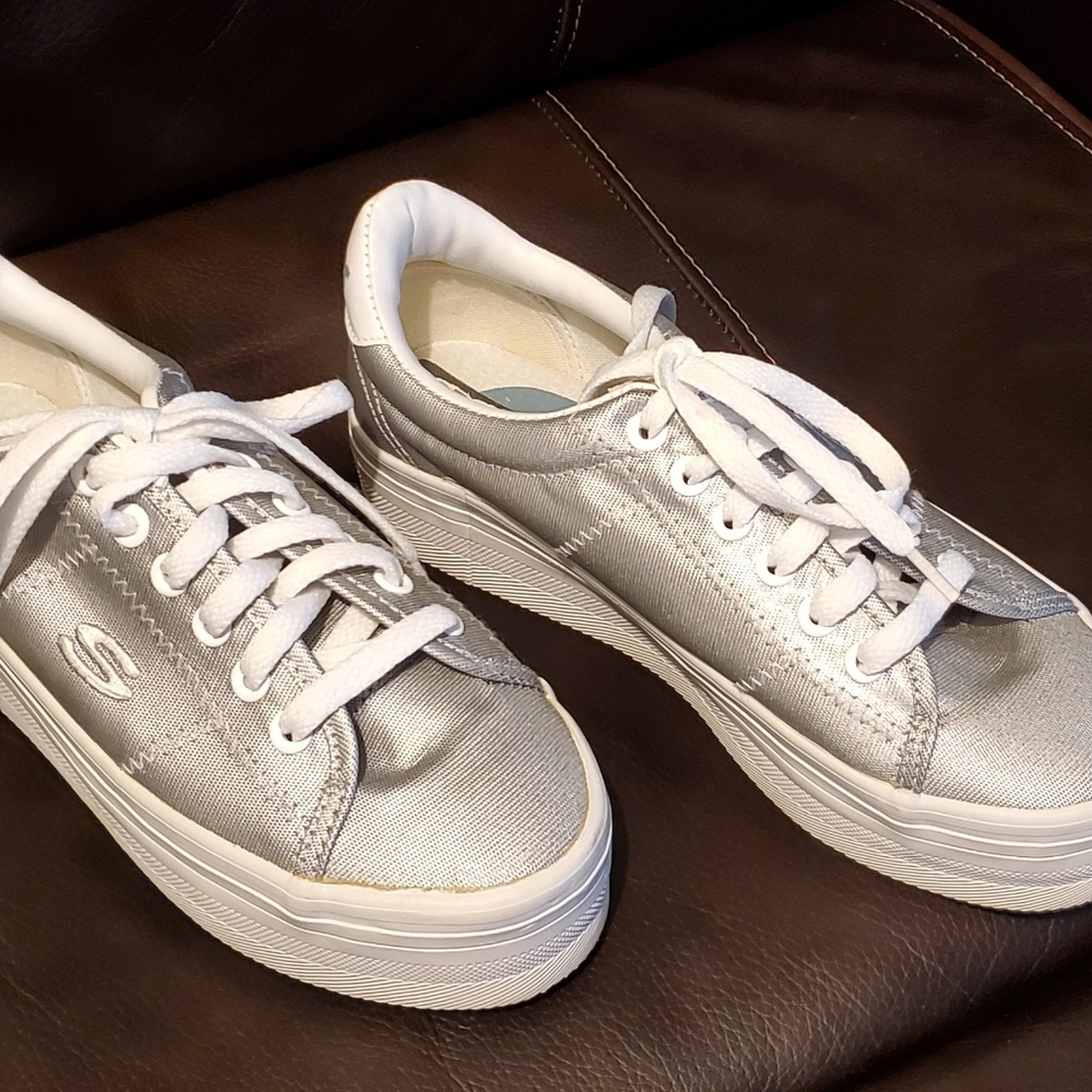 Skechers Platform Sneakers Size 6